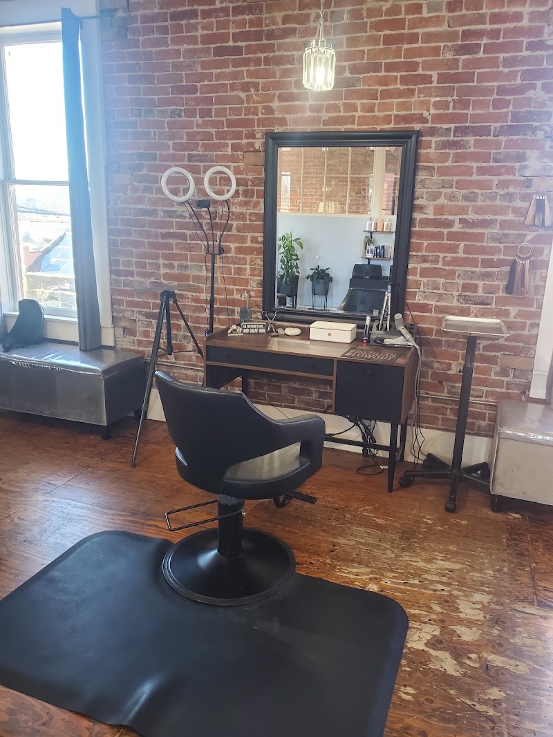 Serendipity Studio, beauty salon in Grants Pass, OR, photo 6 of 10